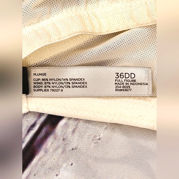 Ambrielle Plunge 36DD Full Figure, push up, Padded, underwire bra, NWT - Picture 14 of 15